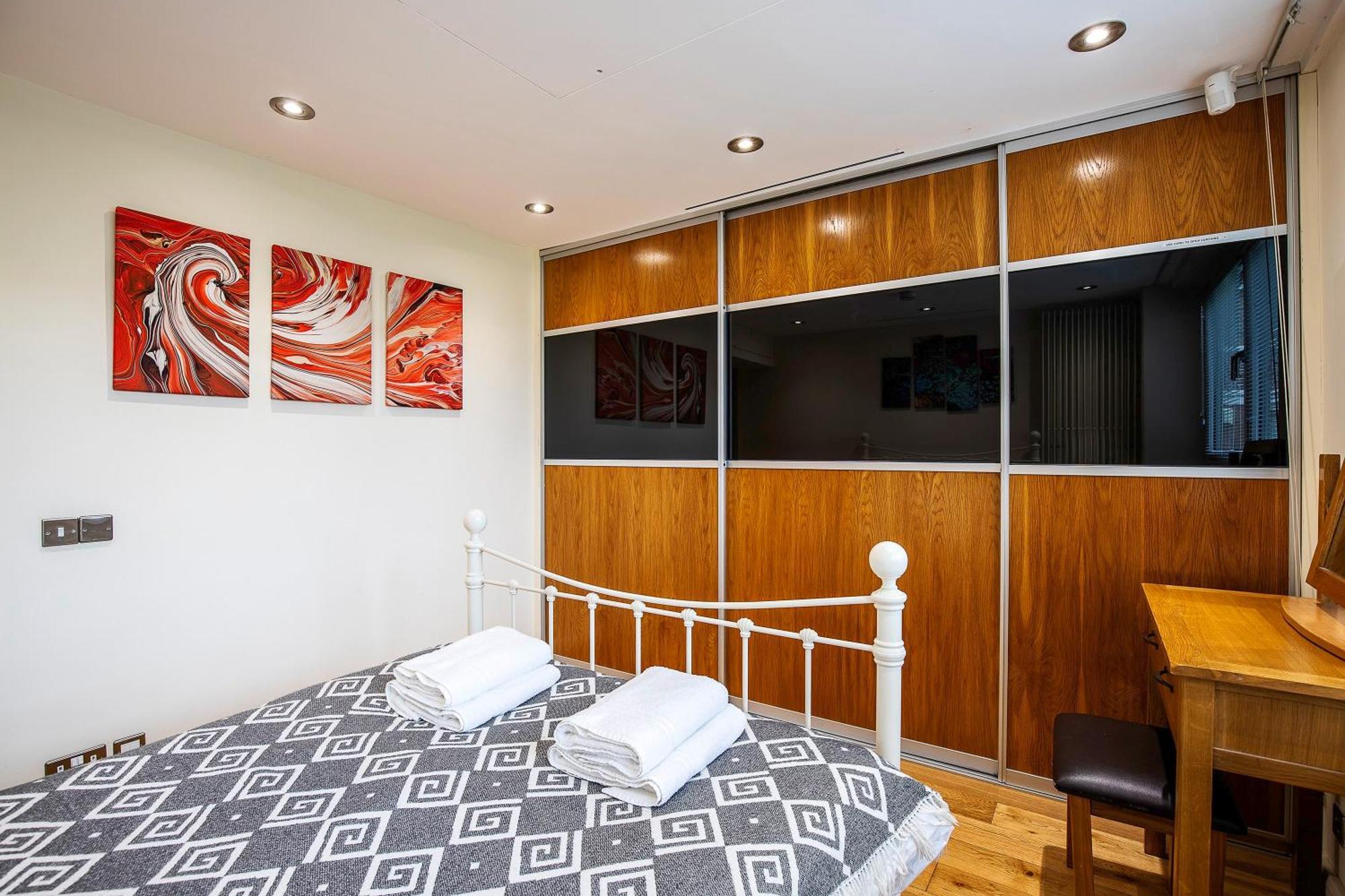 Tower Bridge 2Br Apartment For 6 With Terrace London Eksteriør billede
